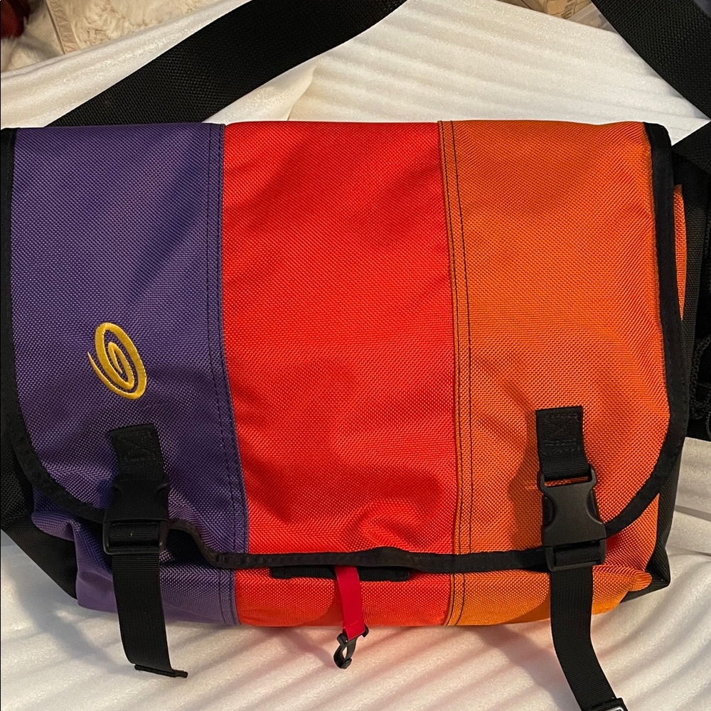 Timbuk2 Custom Multicolor
Messenger Bag Made in USA Ballistic Nylon Original